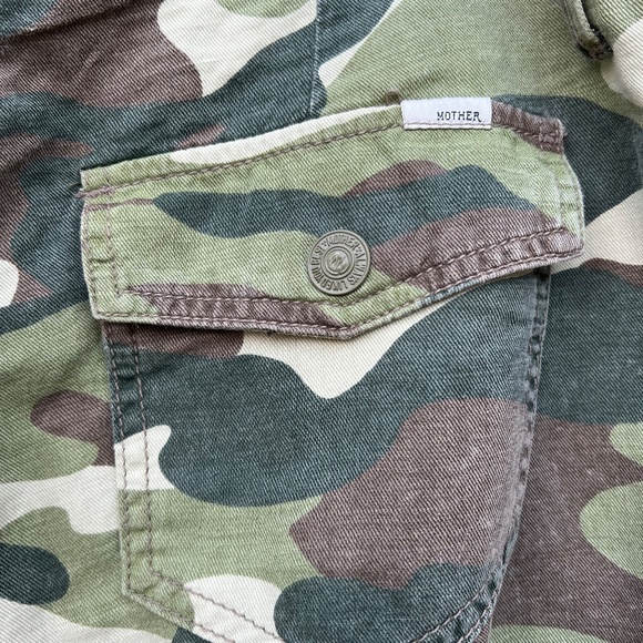MOTHER The Misfit Side-Stripe Camo Pants - Picture 5 of 7